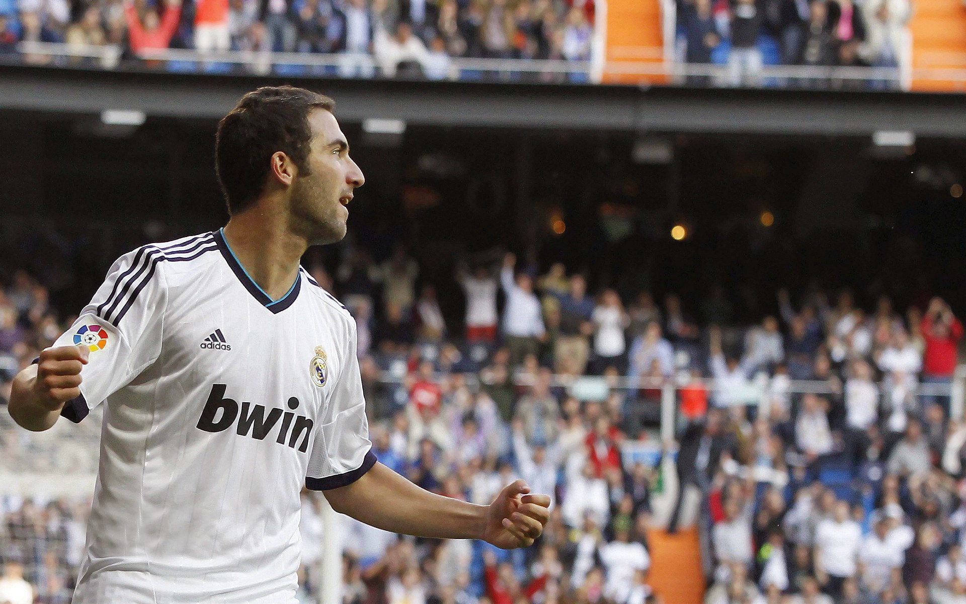 帕尔梅拉斯新星首秀出彩，帕尔梅拉斯现任主教练